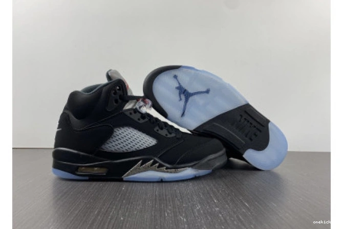 Chep Onekick BLACK METALLIC AIR (2016) JORDAN 845035-003 5 0605
